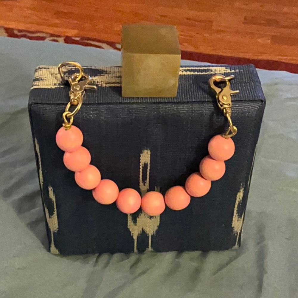 Elegant soli & sun Blue and Pink Clutch